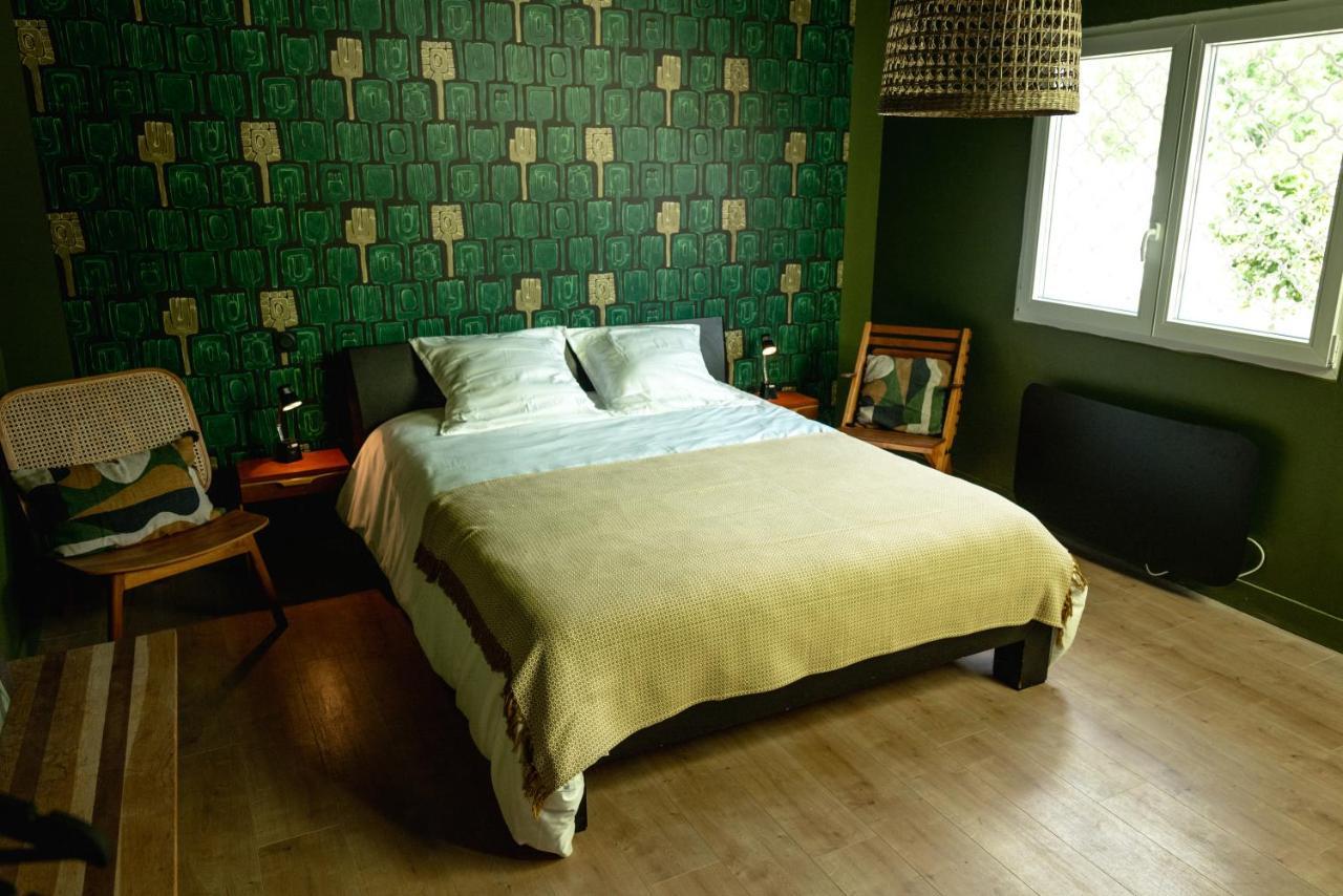 Chambre D'Hote Pres Bordeaux Au Chateau Camponac Bourg-sur-Gironde 외부 사진